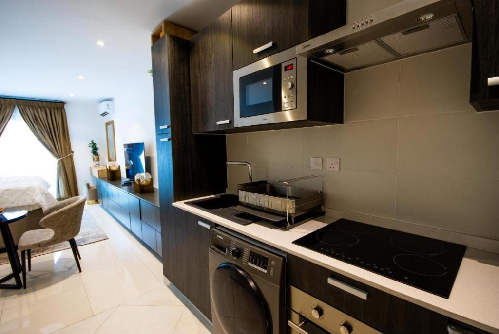 Splendid Apartments @ The Lennox Accra Exteriör bild