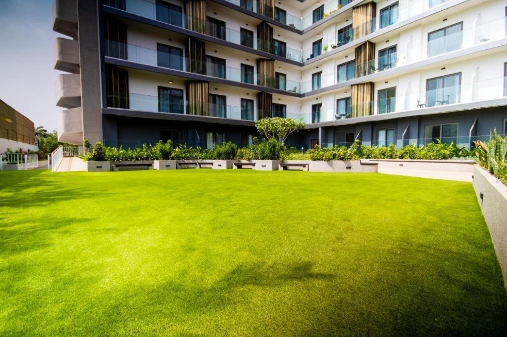 Splendid Apartments @ The Lennox Accra Exteriör bild