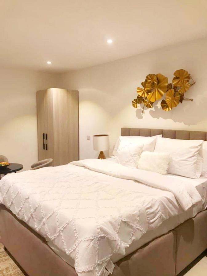 Splendid Apartments @ The Lennox Accra Exteriör bild